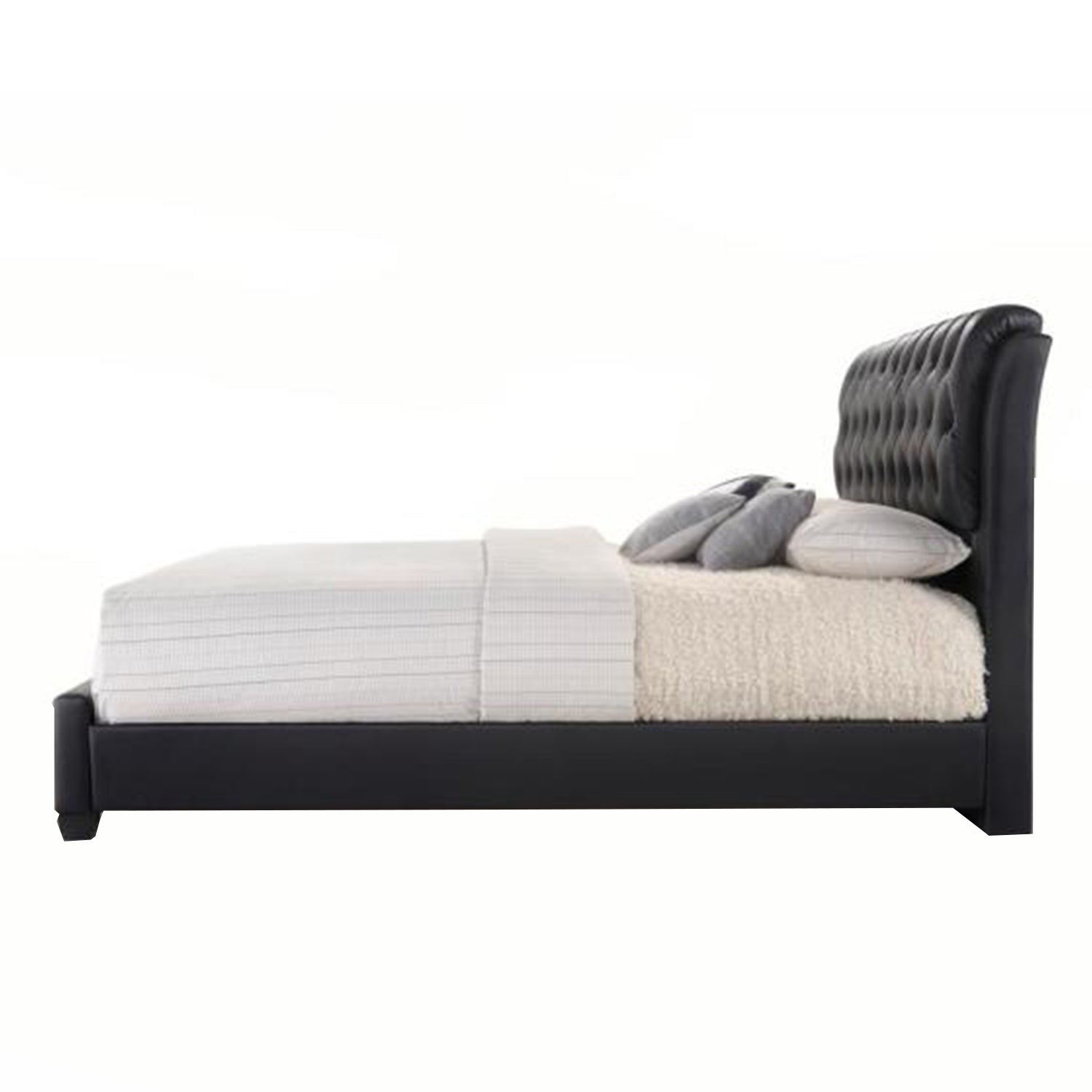 90' X 79' X 49' Black Pu Button Tufted King Bed